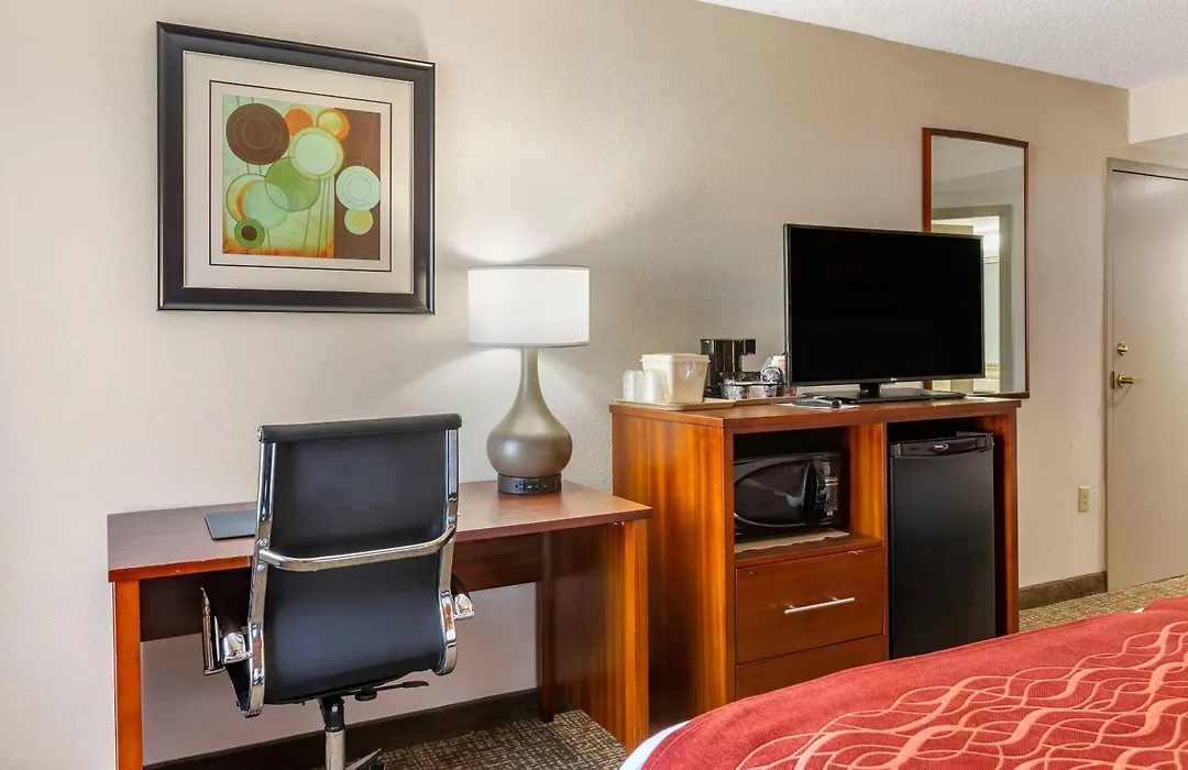 Comfort Inn Greensboro - Kernersville-1